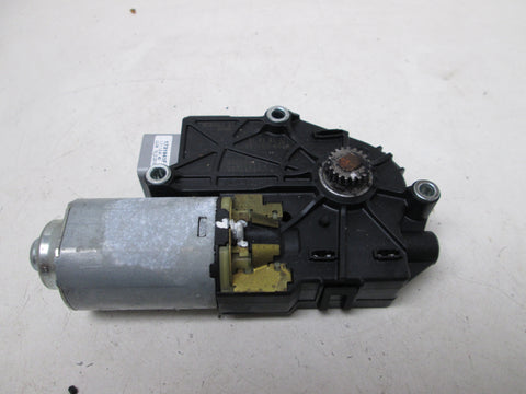 Land Rover Discovery Sport 15-19 Sunroof Motor 1731941F (USED)