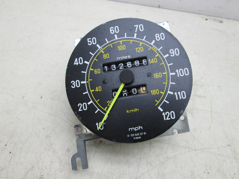 Mercedes W123 300D 240D 300TD speedometer 1235422701 (USED)