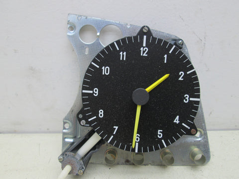 Mercedes W123 300D 240D 300TD VDO clock (USED)