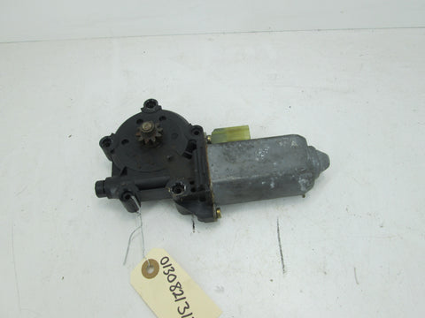 Jaguar XK8 97-06 right side Window Motor 0130821317 (USED)