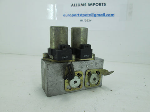 Mercedes R129 SL500 300SL SL320 convertible top valve block 1298002178