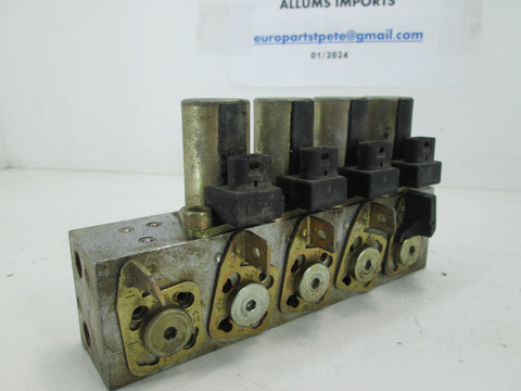 Mercedes R129 SL500 300SL SL320 convertible top valve block 1298001678