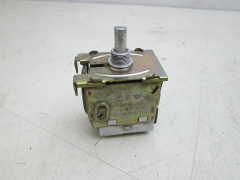 Porsche 911 a/c temp switch 91161312100 (PARTS ONLY)
