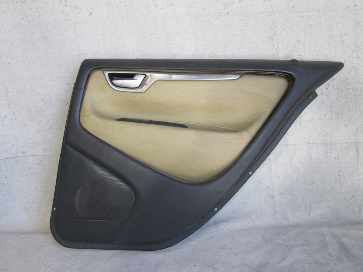 Volvo S60R right rear door panel – Allums Imports