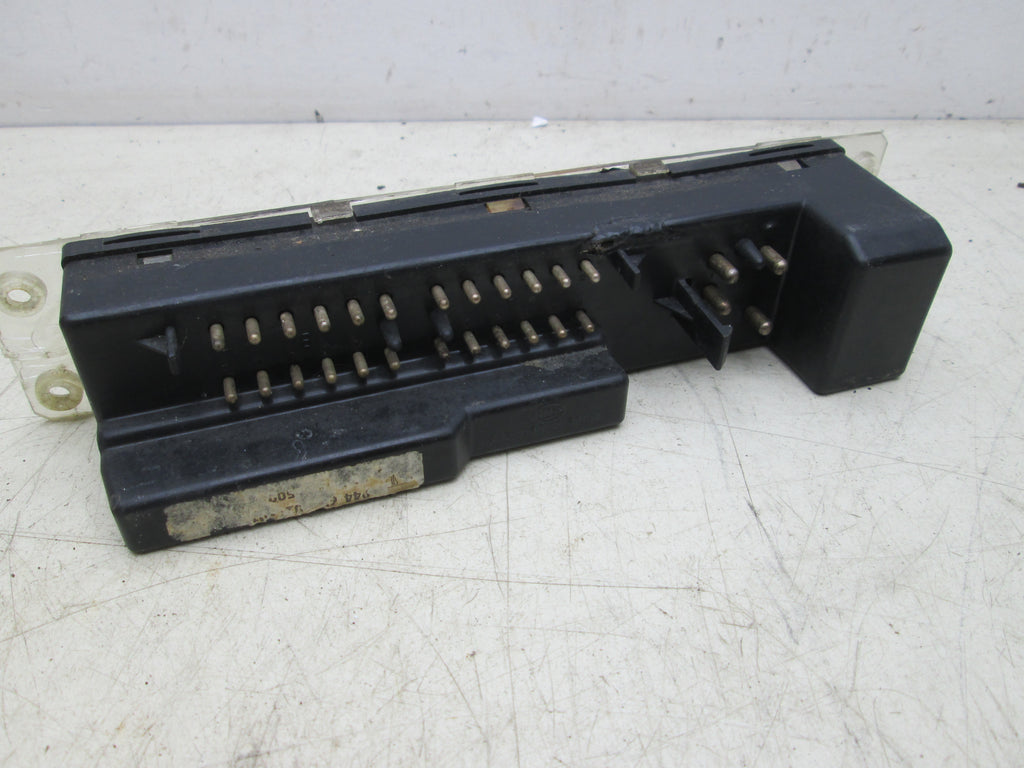 Porsche 944 and 968 Air Conditioner Control Switch Unit Porsche 944 and 968 Air Conditioner Control Switch Unit