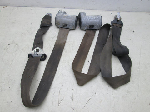 Triumph TR6 seat belts wont retract (PARTS)