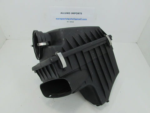 BMW E53 X5 w/3.0 01-06 Air Filter Box Assembly 7503559 (USED)