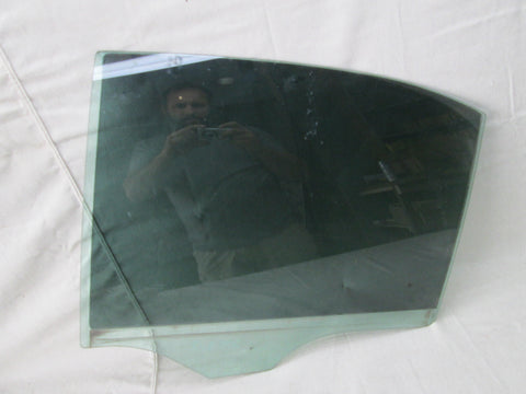 Mercedes W204 C250 C300 C350 left rear door glass window