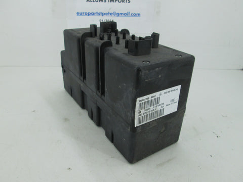 Mercedes Central Locking Door Vacuum Pump 2208000848 (USED)