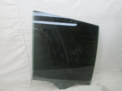 BMW E53 X5 00-06 right rear window glass (USED)