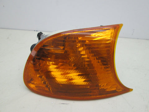 BMW E46 right front turn signal 63136919650 325ci 330ci (USED)