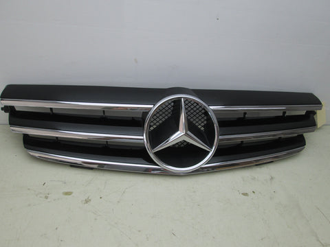 Mercedes 03-08 W208 CLK350 CLK500 Front Grille 2098800223 (NEW)