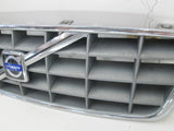 Volvo XC70 01-04 Front Radiator Grille 9190986 (USED)