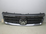 Volkswagen Touareg front grille 04-07 #6 (USED)