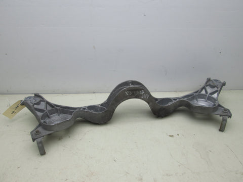 BMW E83 X3 04-06 Transmission Crossmember Bracket 340462103 (USED)