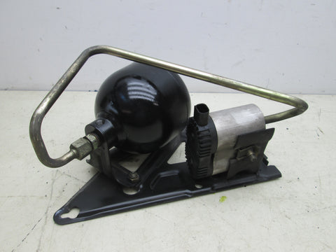 Mercedes R129 left front hydraulic self leveling dampener accumulator 1293271425 (USED)