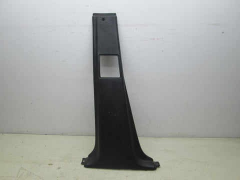 Volkswagen MK2 4 door golf left B pillar 193867297A black (USED)