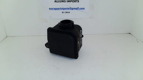 Mercedes Power Steering Reservoir 0004600183 (USED)