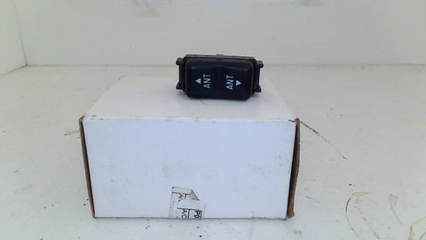 Mercedes Antenna Switch 1298209310 (USED)