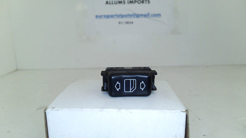 Mercedes W124 90-95 Window Switch Front 1248208910 1248209010 (USED)