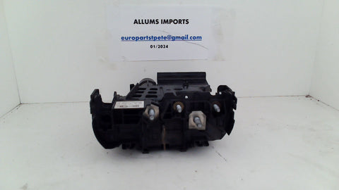 Mercedes W204 08-11 Fuse Block Terminal Junction 2045403550 (USED)