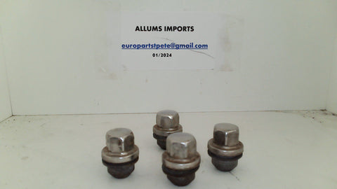 Land Rover Discovery Range Rover 96-04 Lug Nut ANR3679  (USED)