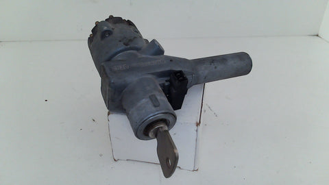 Mercedes W114 Ignition Lock /Key #8 (USED)