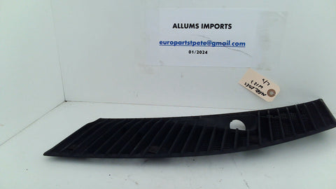 Mercedes W123 Cowl Wiper Panel Grille Left 1238630165 (USED)