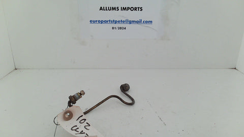 Mercedes W201 w/102 Fuel Line Distributor #3 Cylinder (USED)