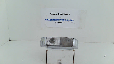 Rolls Royce Silver Shadow 65-80 Interior Side Dome Vanity Light (USED)