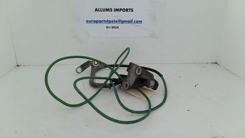 Mercedes Crank Position Sensor 0261210039 0021536028 w/Housing (USED)