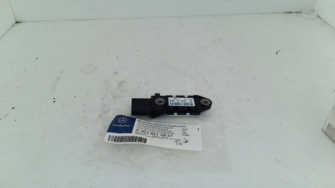 Mercedes Impact Crash Sensor 0038212851 (NEW)