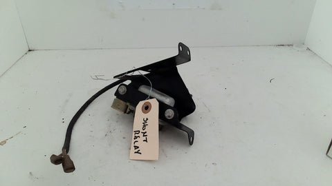 Rolls Royce Silver Shadow 65-80 Shunt Relay w/Bracket (USED)