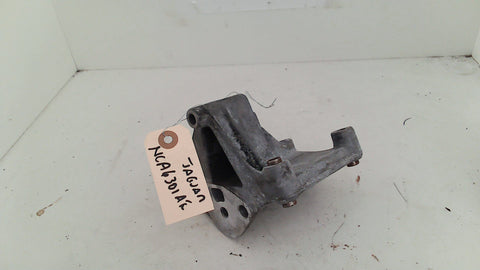 Jaguar XJ8 Xk8 Steering Pump Mount Bracket NCA8301AB (USED)