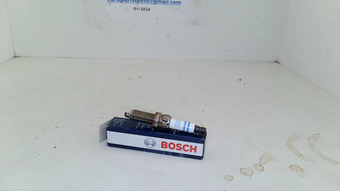 Mercedes 12-20 Spark Plug 0041598103 ZR6S113320 Bosch 0242140521 (NEW)