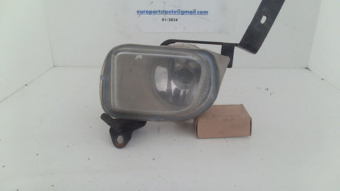 Volvo XC70 S70 V79 98-00 Left Front Fog Light 34430175 8620252 (USED)