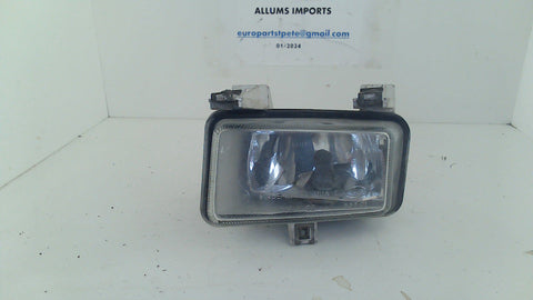 Saab 900 94-98 Left Front Fog Light 4240388 4469193 (USED)