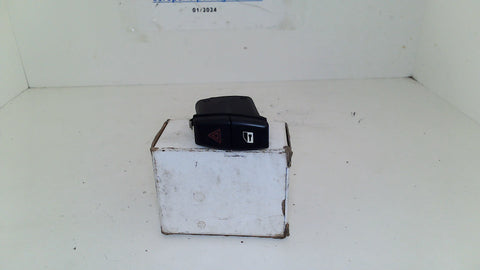 BMW 04-10 Hazard Switch 61316919506 (USED)