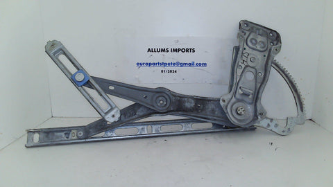 Mercedes R170 W170 98-00 Right Window Regulator 1707200846 (USED)