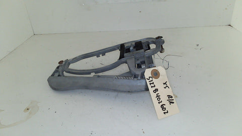 BMW E53 X5 00-06 Right Front Door Latch Outer Carrier 51228402602 (USED)