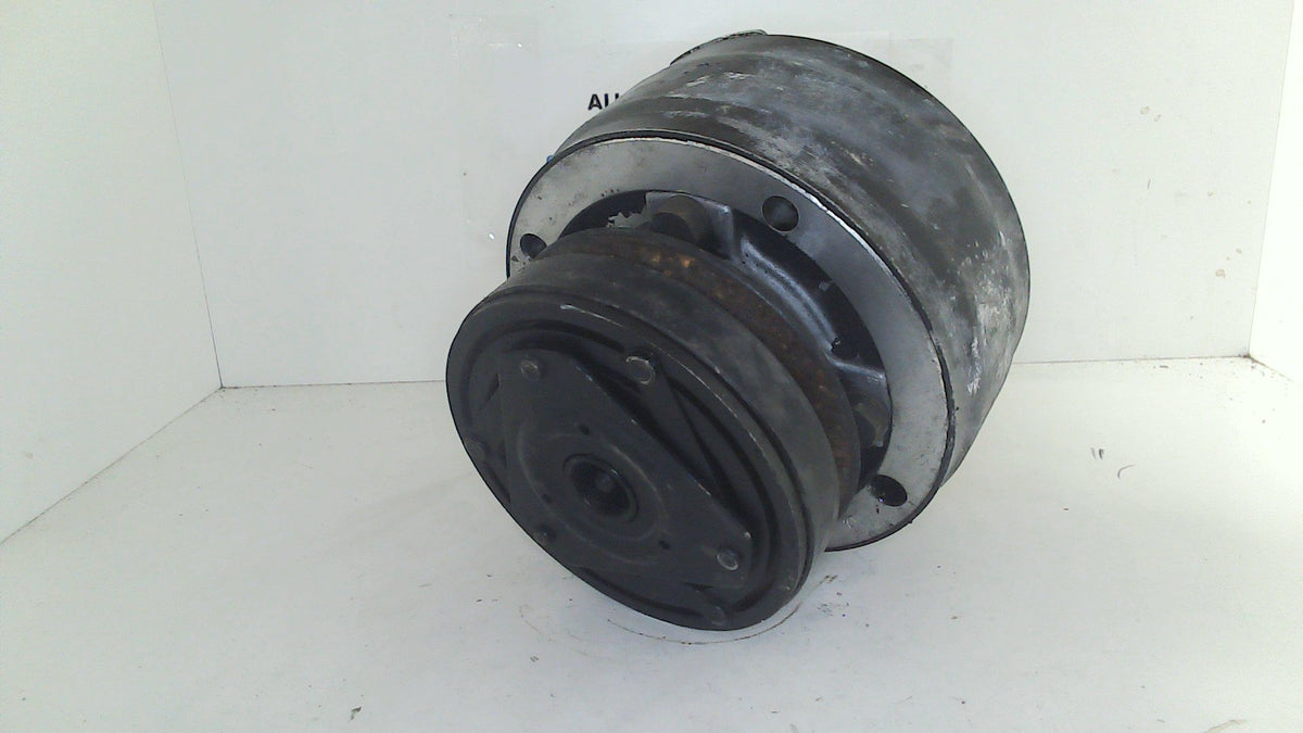 Mercedes W123 W126 w/617 Turbo 81-85 R-4 A/C Compressor 0002304711 (US ...