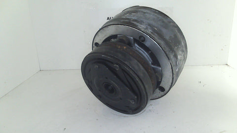 Mercedes W123 W126 w/617 Turbo 81-85 R-4 A/C Compressor 0002304711 (USED)