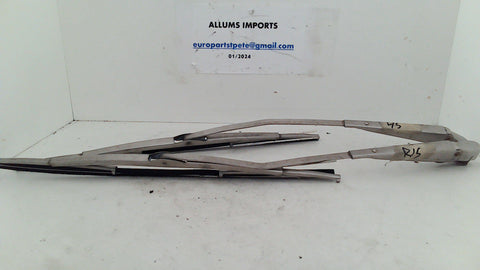 Mercedes W123 Windshield Wiper Arms SOLD as PAIR (USED)