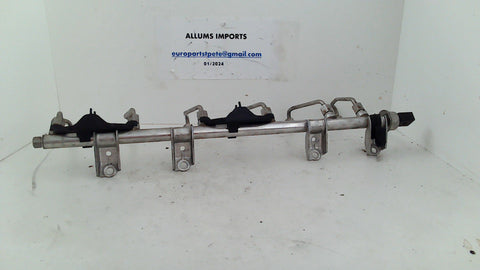 BMW N54 08-13 Genuine Fuel Injector Rail (USED)