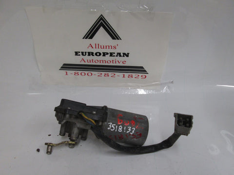 Volvo 740 940 760 780 84-95 Windshield Wiper Motor 3518133 (USED)