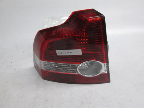 04-07 Volvo S40 left driver side tail light 31213554