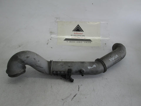 Volvo S60 V70 XC70 w/Turbo Inner Cooler Air Hose 31101214 (USED)