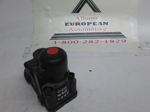 Mercedes central locking door vacuum pump 0008000348