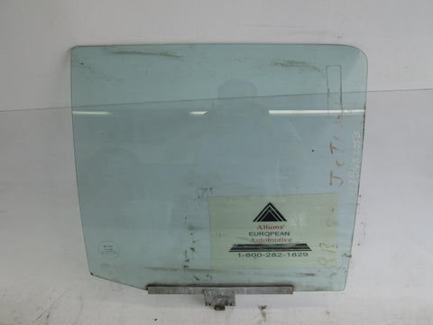 Volkswagen Golf Jetta right rear door glass window 4D