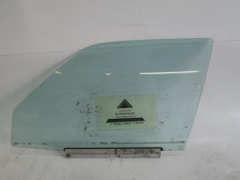 Mercedes W126 SE SEL left front door glass window 1267202118